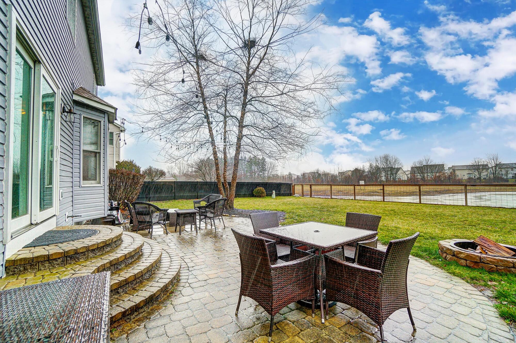 2902 Lake Hollow Road Hilliard, OH 43026 - Photo 33 of 37 054