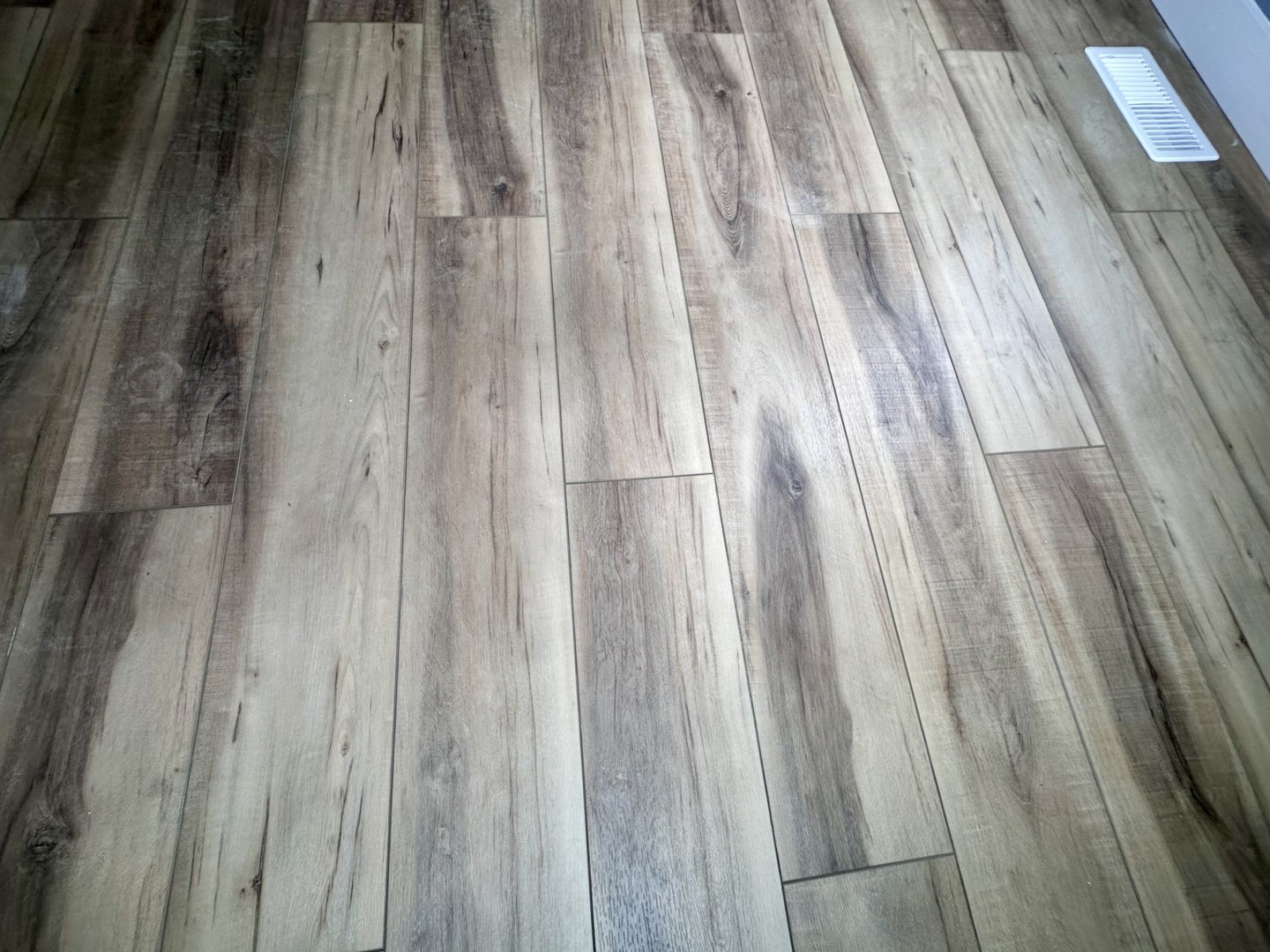 2452 East 350th Road Oglesby, IL 61348 - Photo 17 of 27 a view of hardwood floor