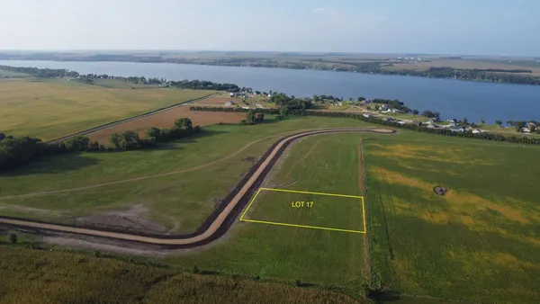$69,900 | Lot 17 Oak Creek Circle, Big Stone City, SD 57216