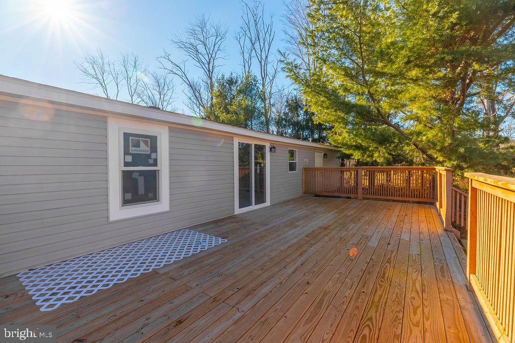 16097 Wilson Hill Road Georgetown, DE 19947 - Photo 33 of 39 Back deck