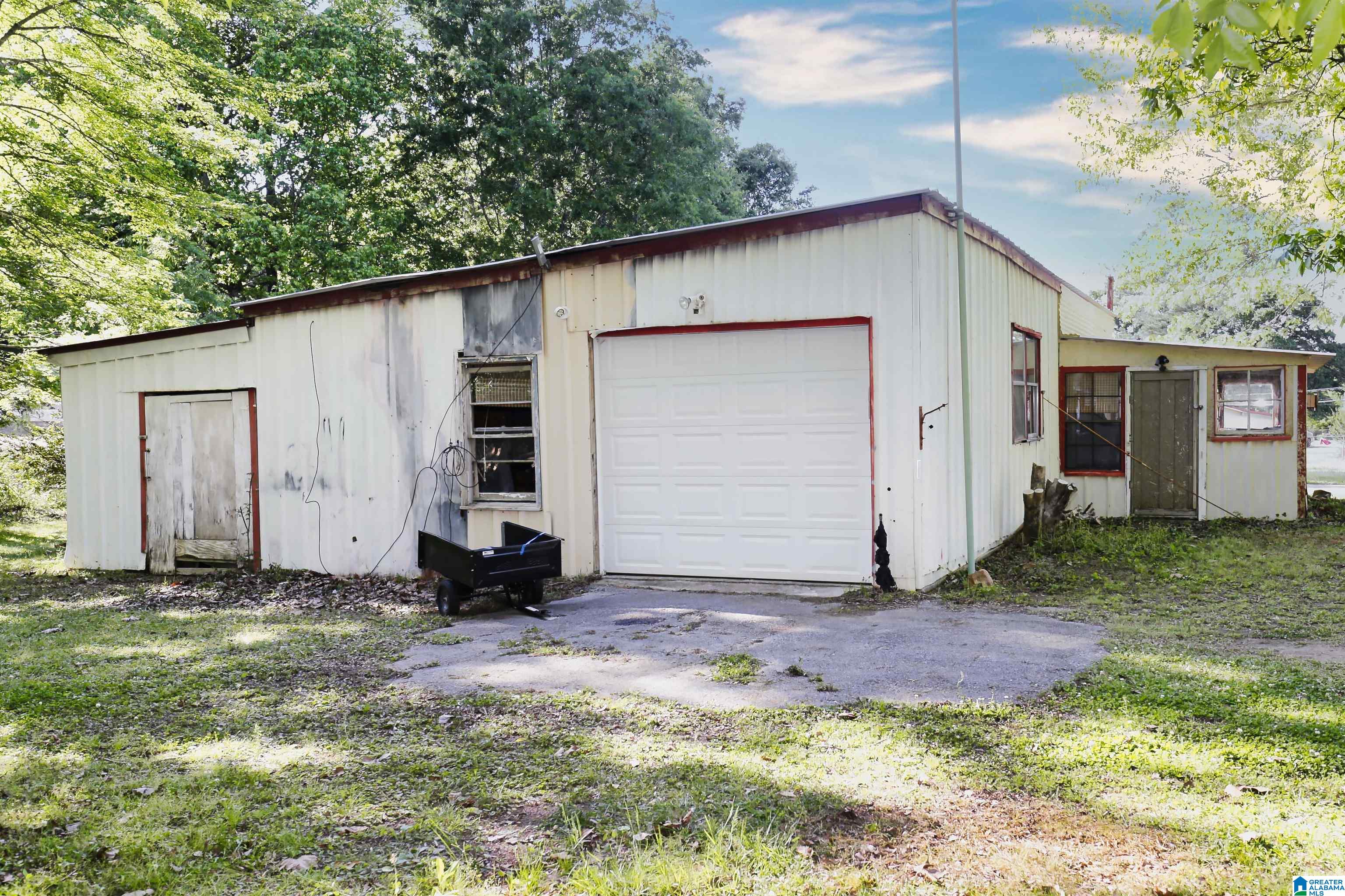 1045 Whites Gap Road Southeast Jacksonville, AL 36265 - Photo 22 of 23