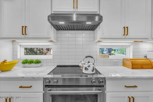 $839,000 | 8474 North Shoreside Way Northeast, Leland, NC 28451