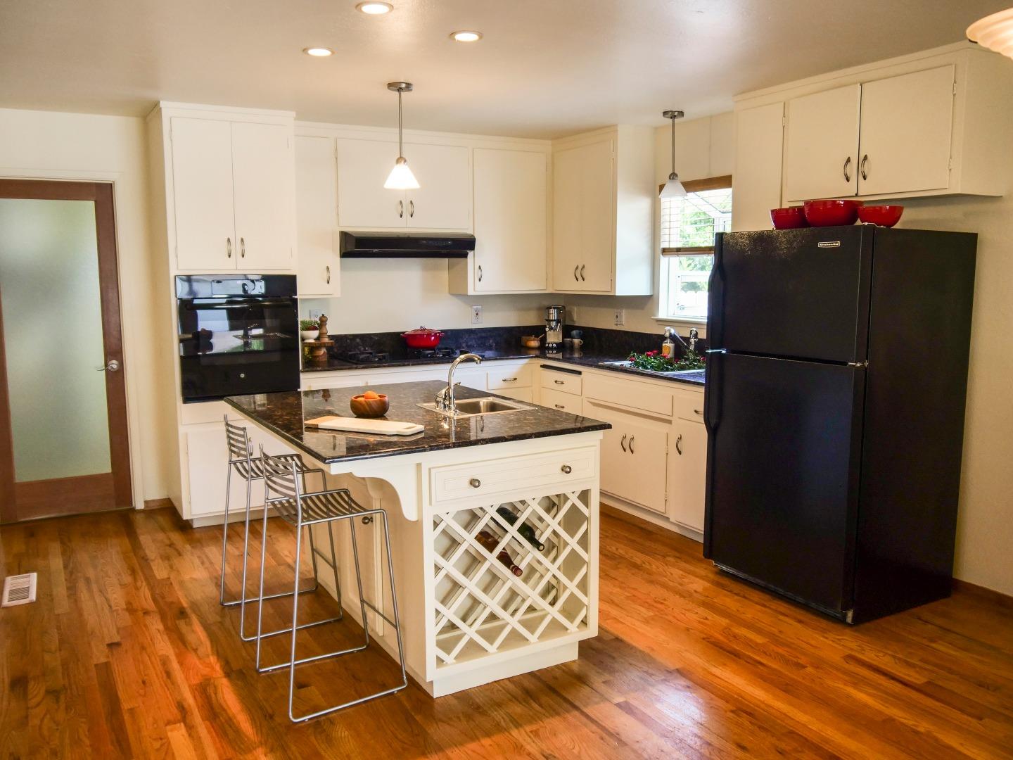 105 Routier Street Santa Cruz, CA 95060 - Photo 8 of 26 Gallery Image 8