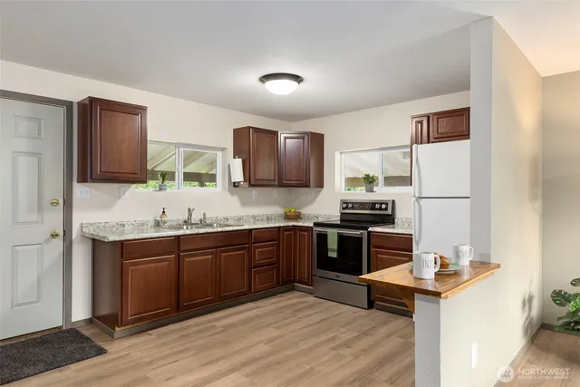 $350,000 | 4984 Victory Drive Southwest, Port Orchard, WA 98367