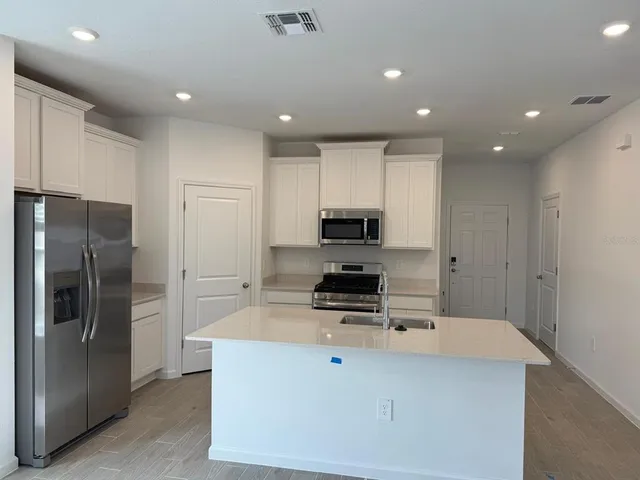 $2,400 | 12455 Northwest 138th Terrace, Alachua, FL 32615