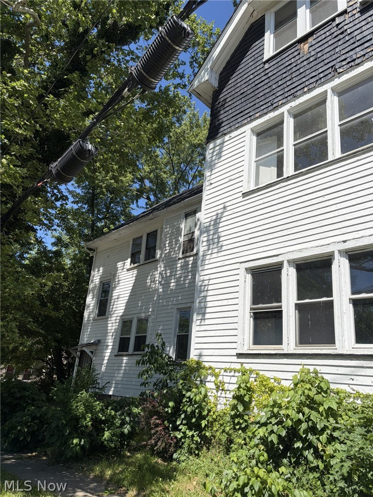 974 Eddy Road Cleveland, OH 44108 - Photo 42 of 48