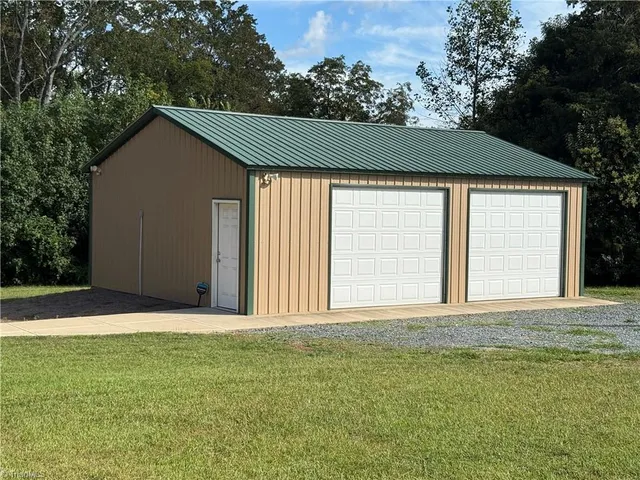 $169,900 | 6106 Highway 22, Climax, NC 27233