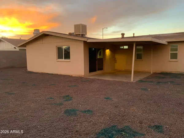 $1,770 | 1624 West Behrend Drive, Phoenix, AZ 85027