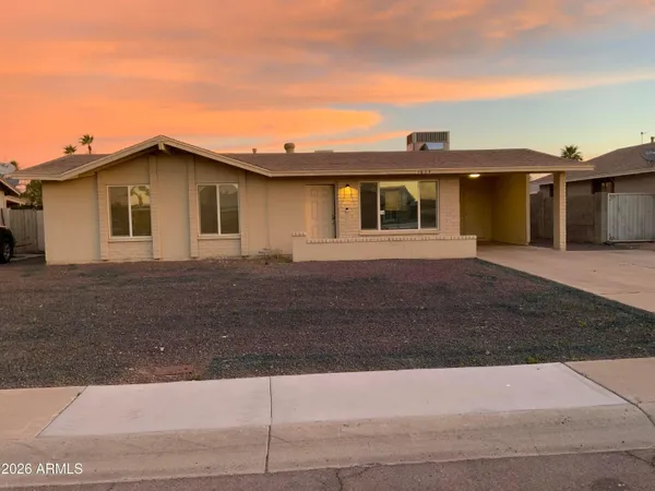 $1,745 | 1624 West Behrend Drive, Phoenix, AZ 85027