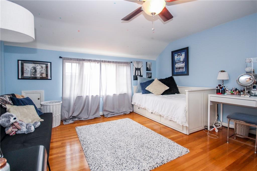 820 Ridgeview Drive Pittsburgh, PA 15228 - Photo 12 of 25 Gallery Image 12