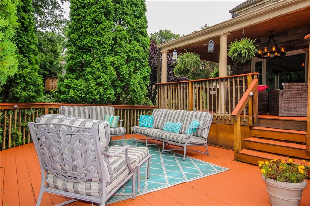 820 Ridgeview Drive Pittsburgh, PA 15228 - Photo 22 of 25 Gallery Image 22