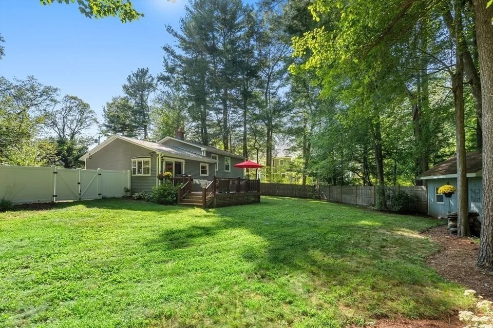 75 Westview Street Lexington, MA 02421 - Photo 4 of 33