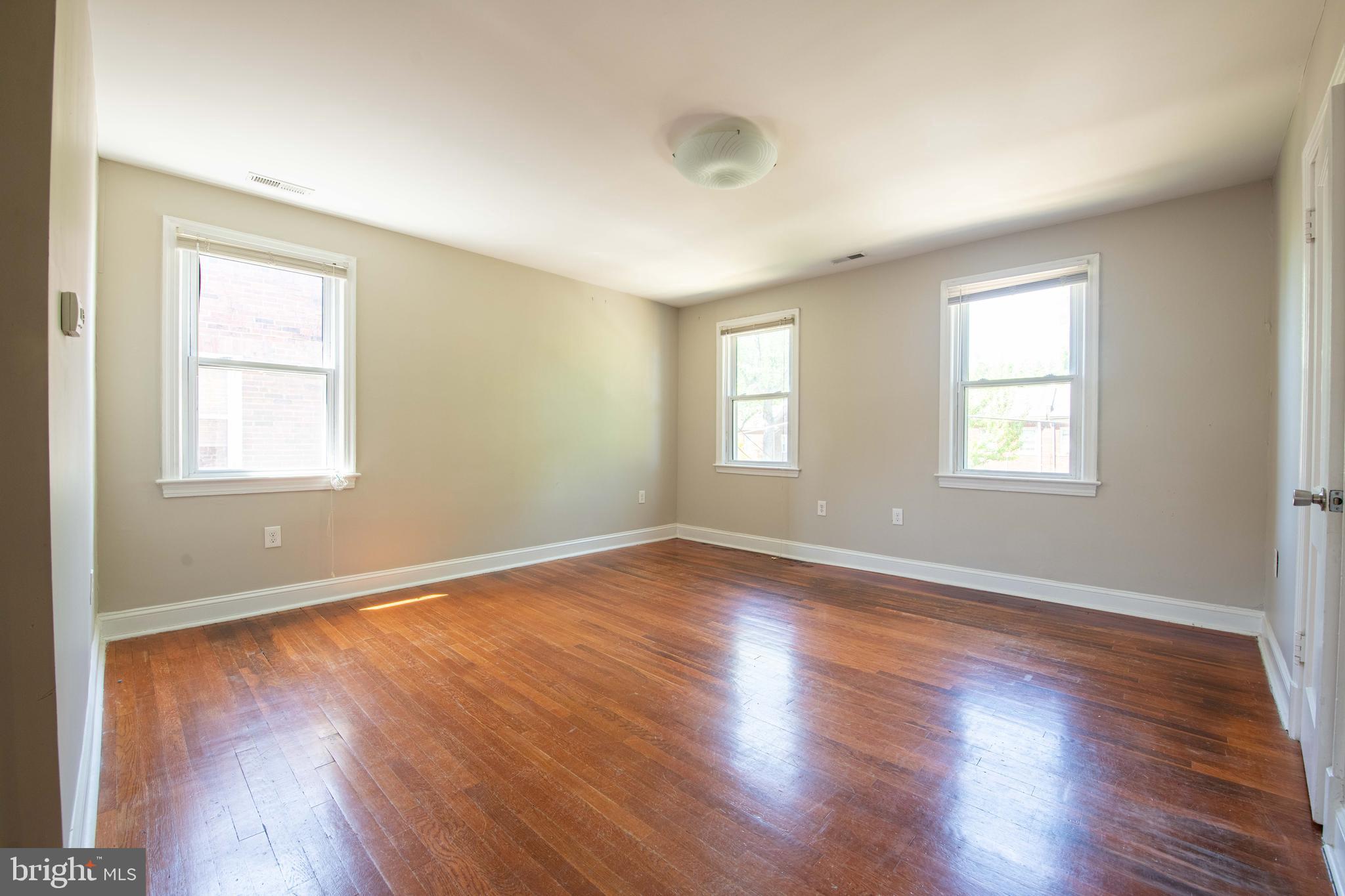 2241 40th Place Northwest Washington, DC 20007 - Photo 47 of 90