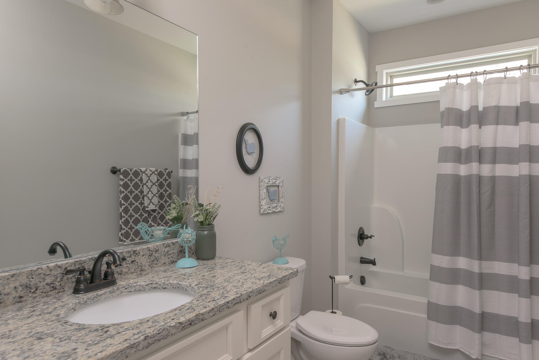 486 Kay Conley Road Rock Spring, GA 30739 - Photo 23 of 32 hallbath_1