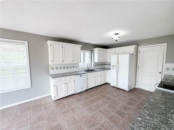 $498,000 | 1287 Southeast State Rte 13, Leeton, MO 64761