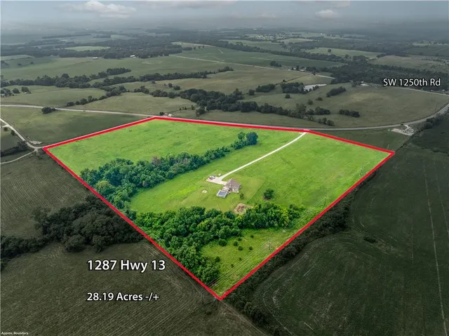 $585,000 | 1287 Southeast State Rte 13, Leeton, MO 64761