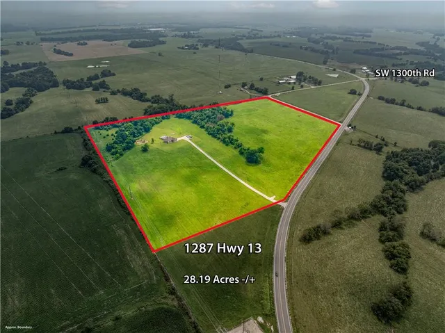 $585,000 | 1287 Southeast State Rte 13, Leeton, MO 64761