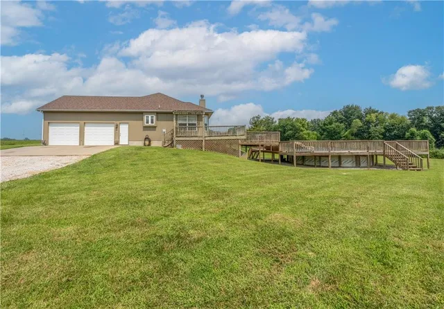 $585,000 | 1287 Southeast State Rte 13, Leeton, MO 64761