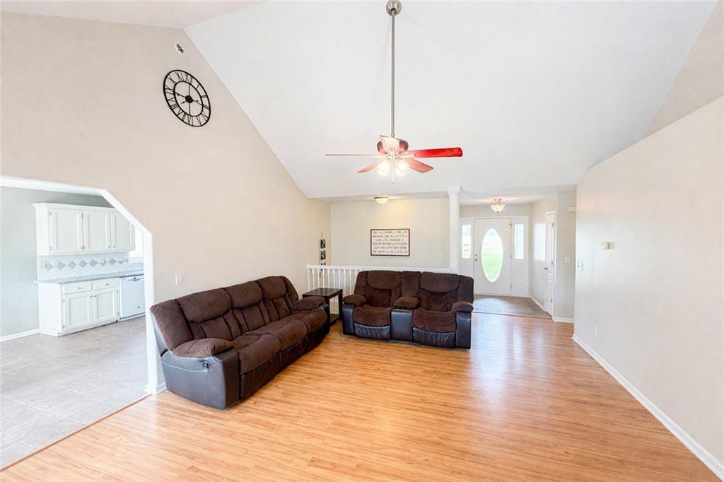 1287 Southeast State Rte 13 Leeton, MO 64761 - Photo 8 of 23
