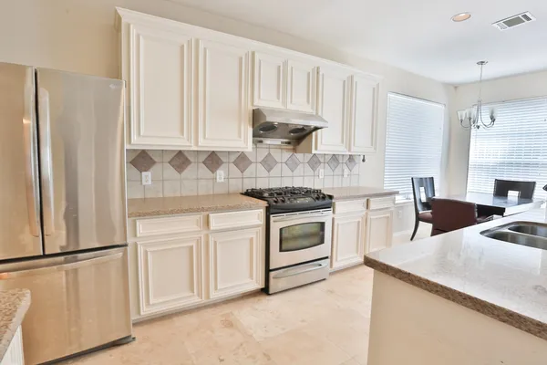 $2,500 | 3419 Shadowchase Drive, Houston, TX 77082