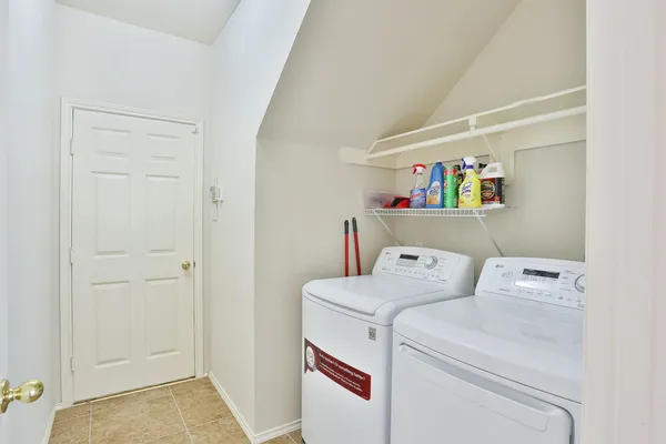 $2,500 | 3419 Shadowchase Drive, Houston, TX 77082