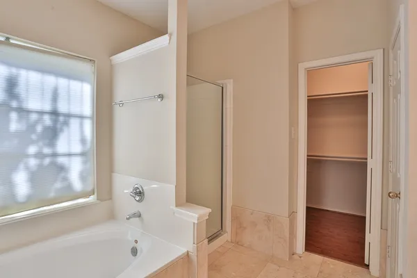 $2,500 | 3419 Shadowchase Drive, Houston, TX 77082