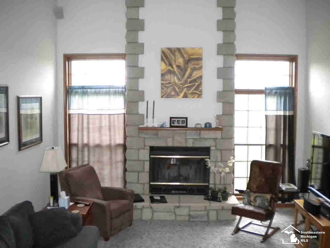 6773 Section Road Ottawa Lake, MI 49267 - Photo 5 of 25 Gallery Image 5