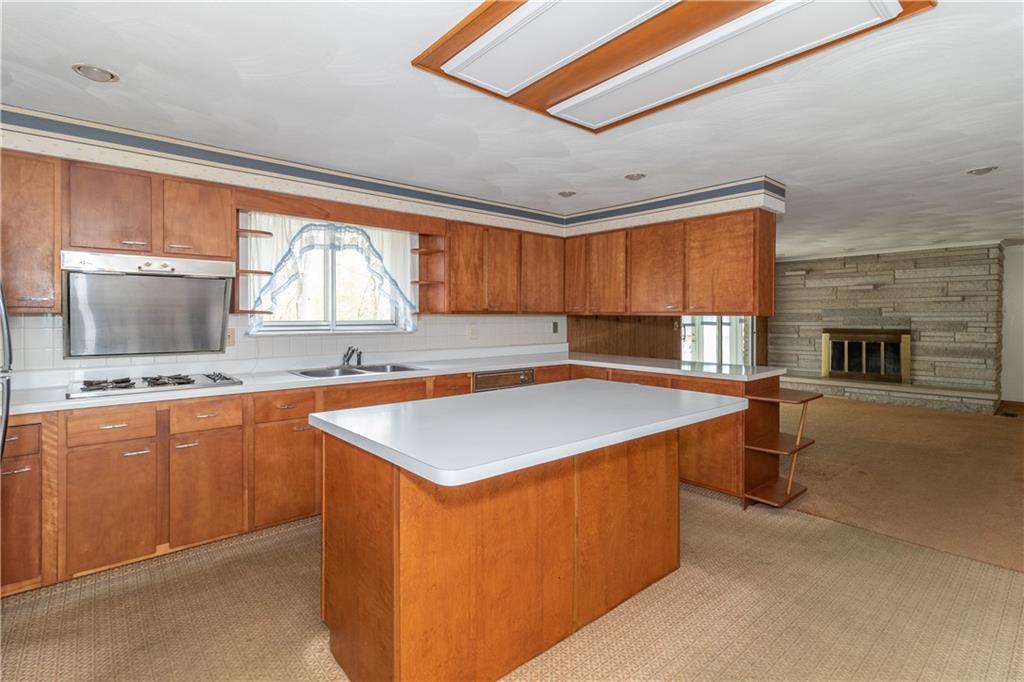 2783 South Meridian Road Greenfield, IN 46140 - Photo 4 of 46 Gallery Image 4