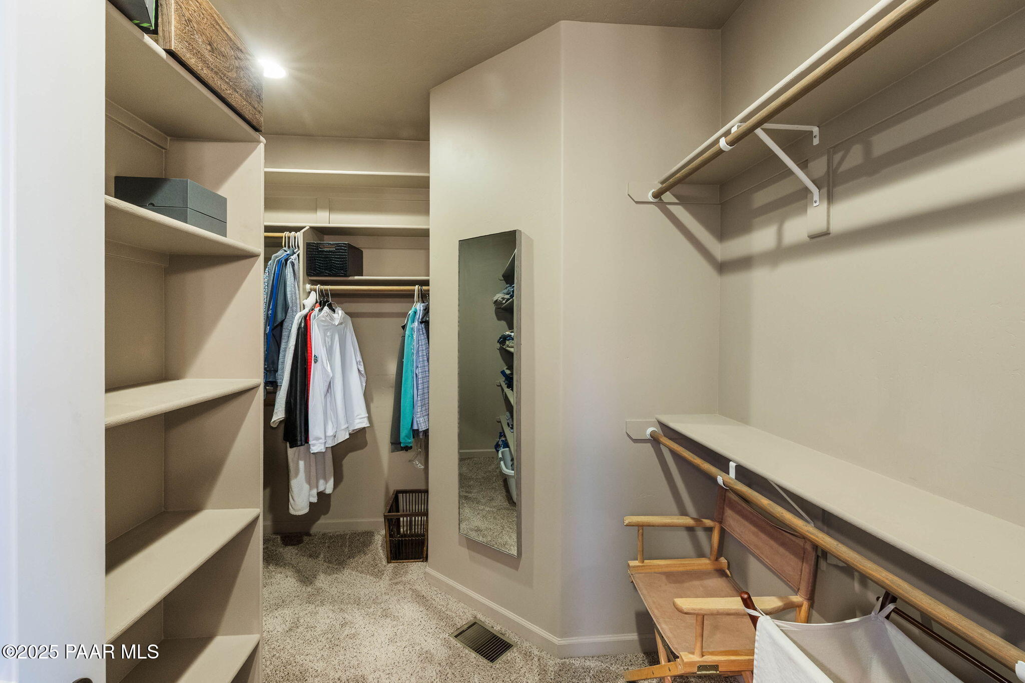 15495 Angels Gate Road Prescott, AZ 86305 - Photo 36 of 83 36-Primary Closet