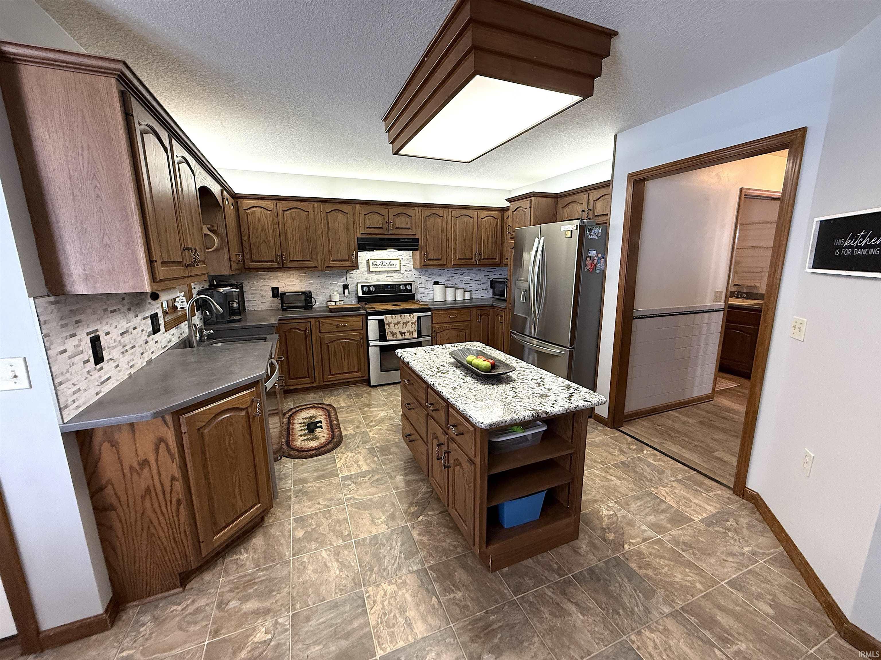 14 Millside Road Huntington, IN 46750 - Photo 6 of 36 Gallery Image 6
