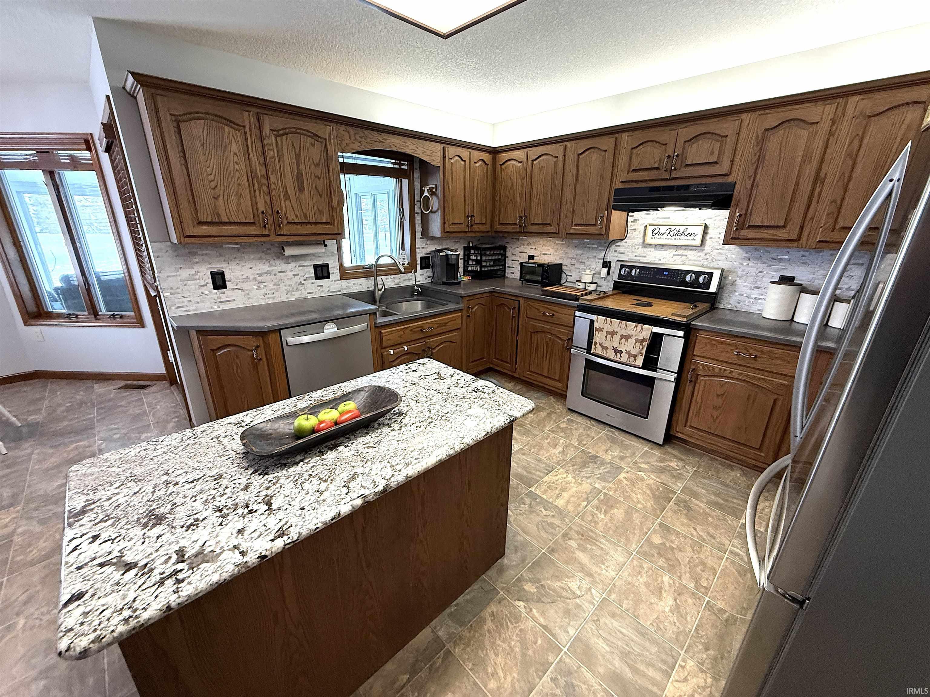 14 Millside Road Huntington, IN 46750 - Photo 7 of 36 Gallery Image 7
