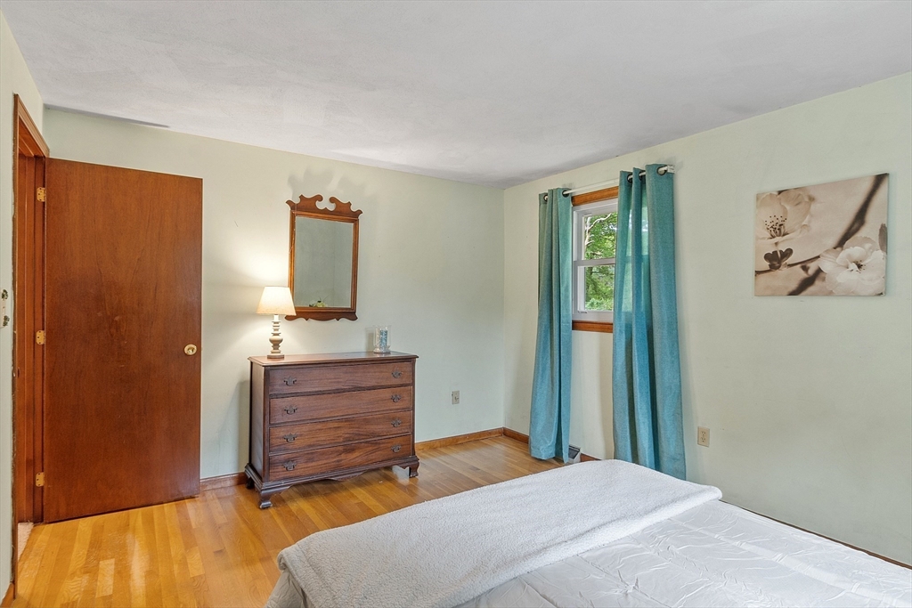 20 Longfellow Road Northborough, MA 01532 - Photo 13 of 27 Gallery Image 13