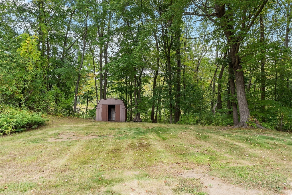 20 Longfellow Road Northborough, MA 01532 - Photo 3 of 27 Gallery Image 3
