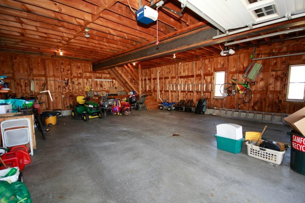 11 George Street Springvale, ME 04083 - Photo 9 of 32 Photo