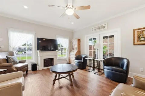 $275,000 | 202 Dr Michael Debakey Drive, Lake Charles, LA 70601