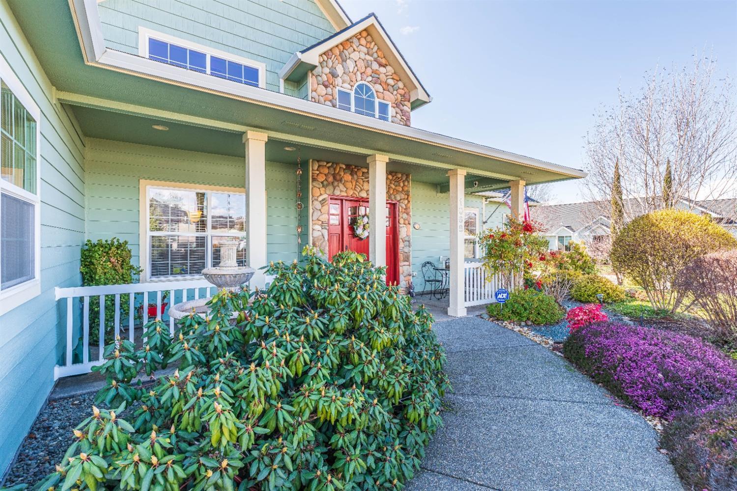 1068 Pumpkin Ridge Eagle Point, OR 97524 - Photo 2 of 33 Additional Photo
