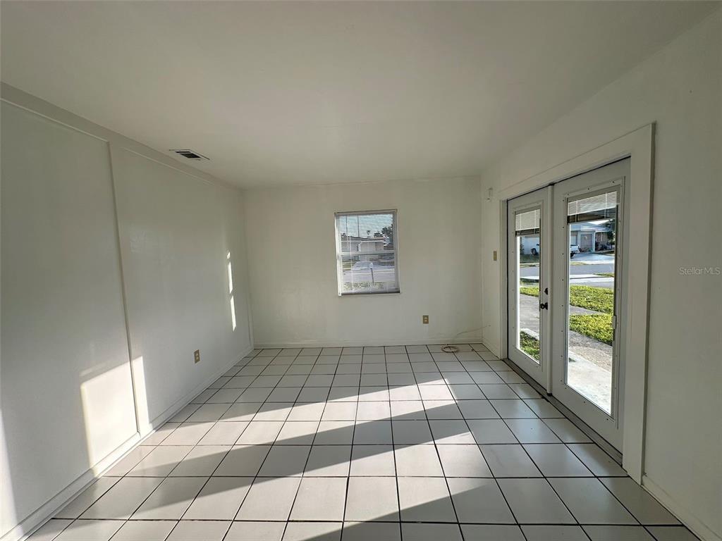 6025 Deming Avenue North Port, FL 34287 - Photo 6 of 12