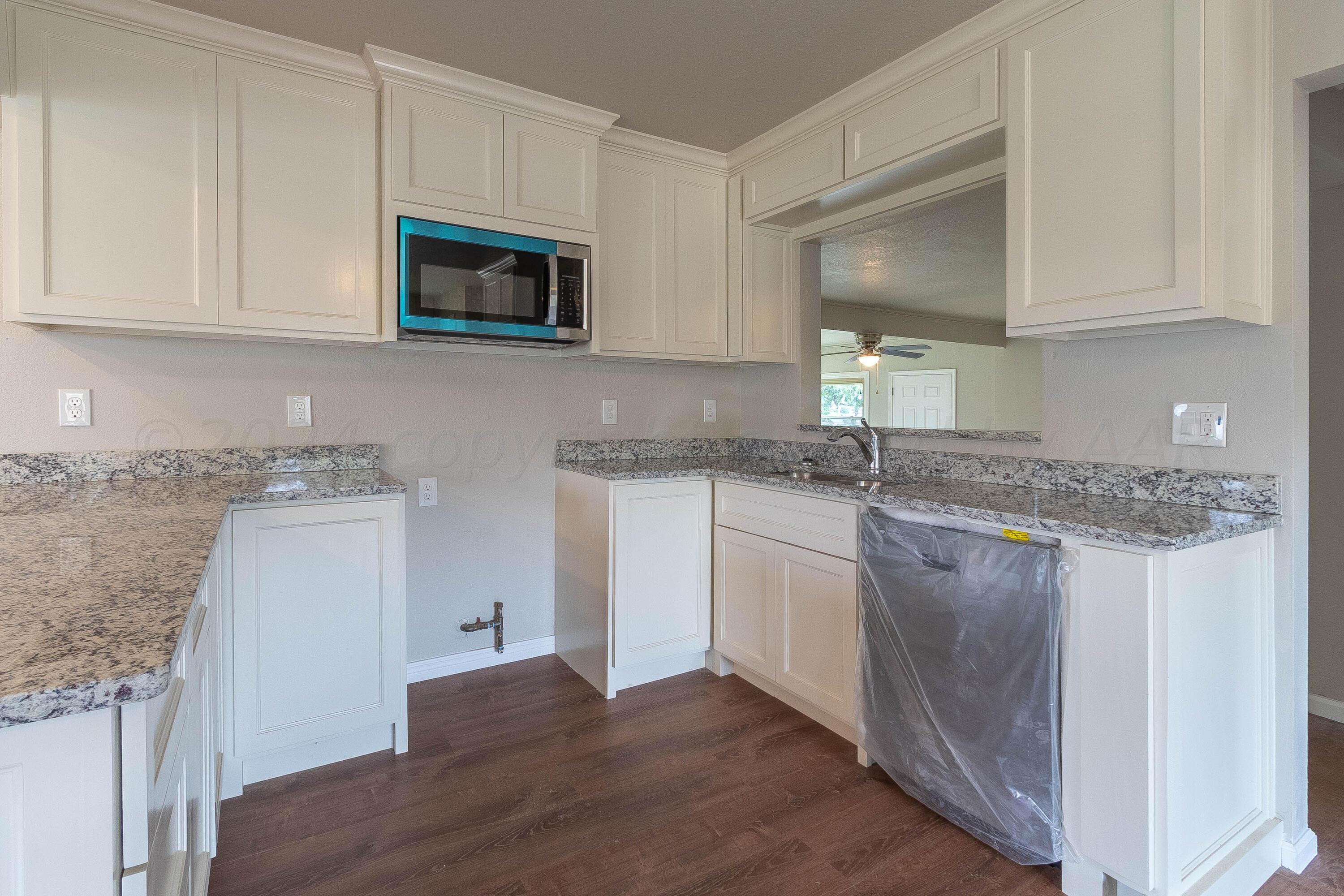 2815 Ridgemere Boulevard Amarillo, TX 79107 - Photo 8 of 19 img (8 of 19)