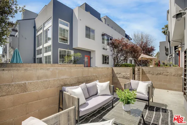 $1,580,000 | 5300 Playa Vista Drive, Unit 6, Playa Vista, CA 90094