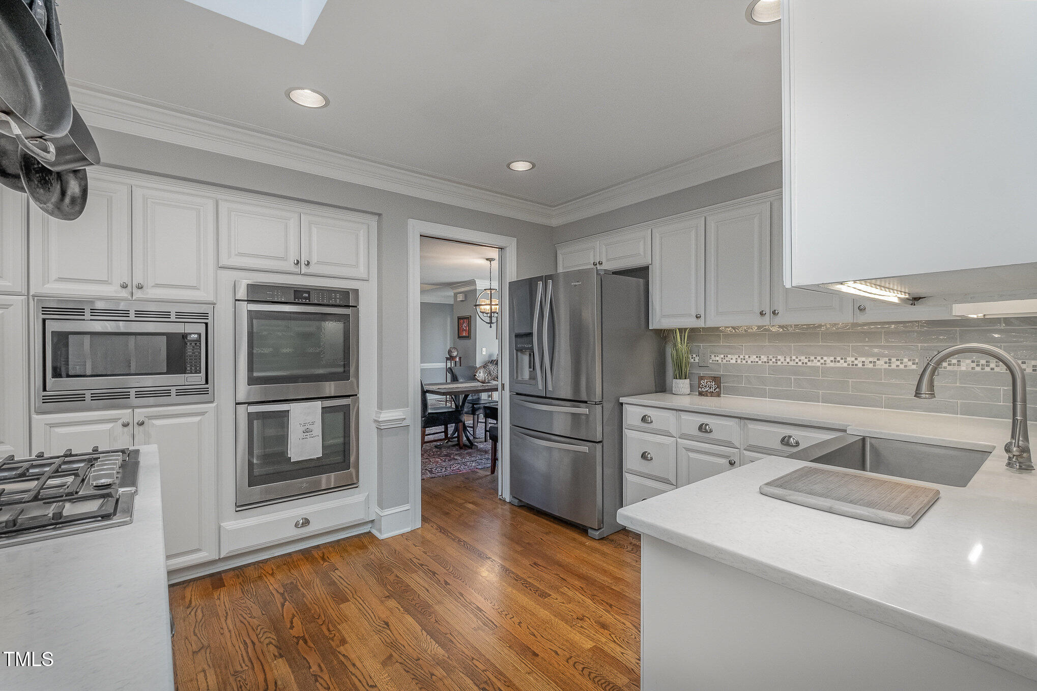 816 Oxgate Circle Raleigh, NC 27615 - Photo 13 of 40 Kitchen