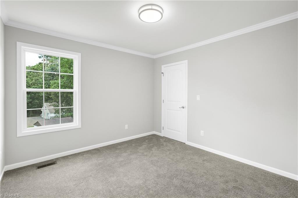 707 Korner Rock Road Kernersville, NC 27284 - Photo 27 of 39