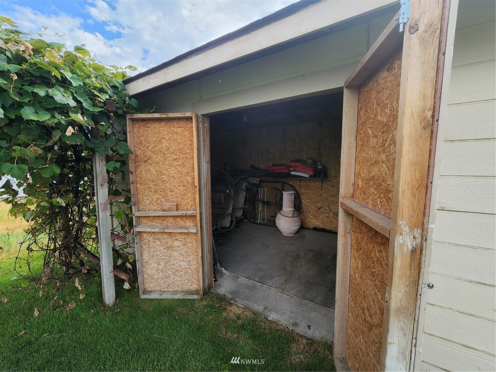 3466 Wild Goose Road Northeast Moses Lake, WA 98837 - Photo 12 of 40 Gallery Image 12