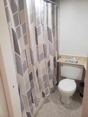 $1,400 | 688 Burgundy L, Delray Beach, FL 33484