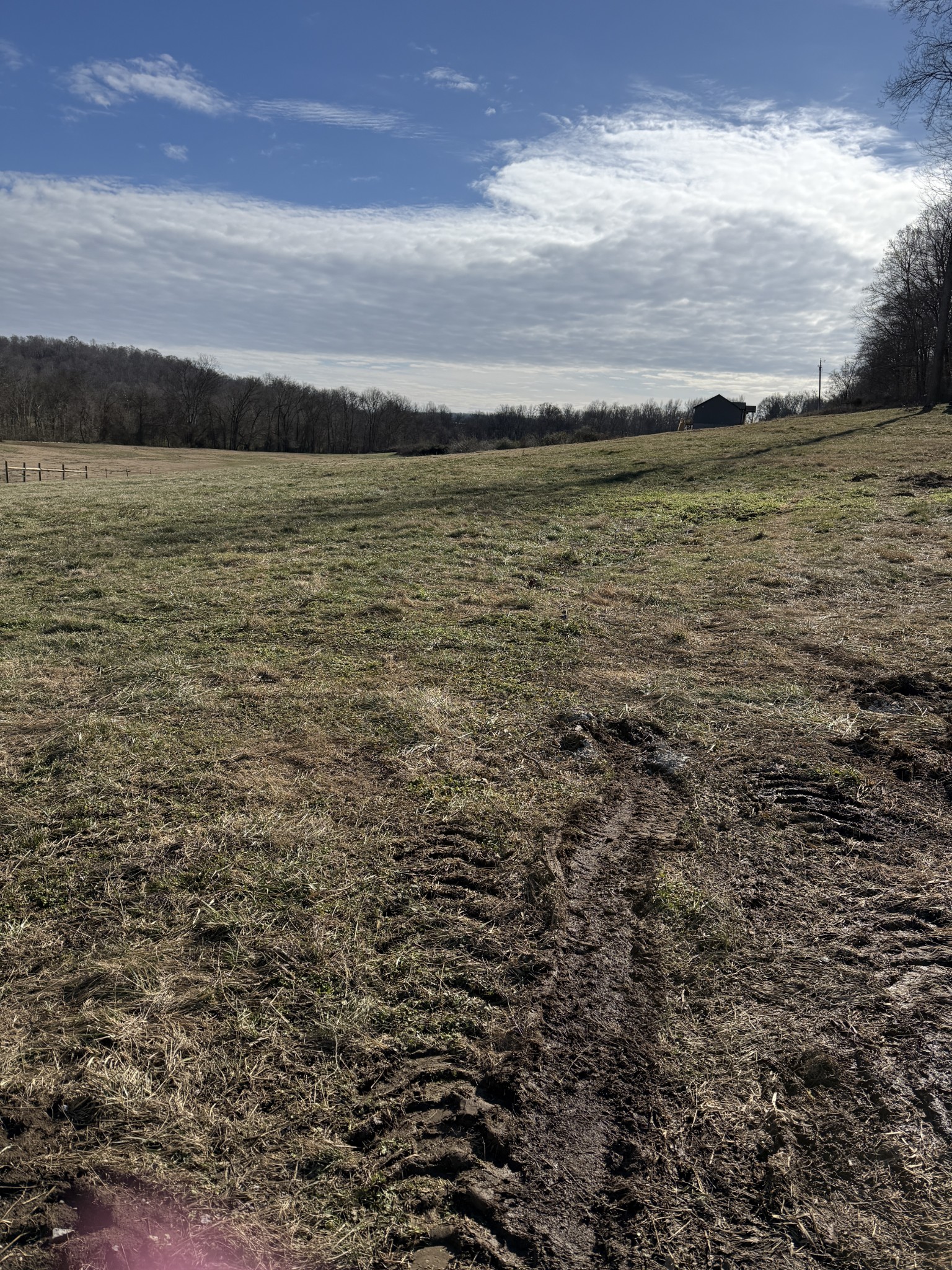 0 Buckeye Road Cumberland City, TN 37050 - Photo 2 of 2 a view of an ocean