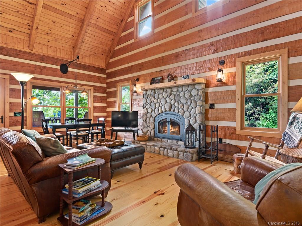 1405 Cathey Cove Road Waynesville, NC 28786 - Photo 5 of 19 Gallery Image 5