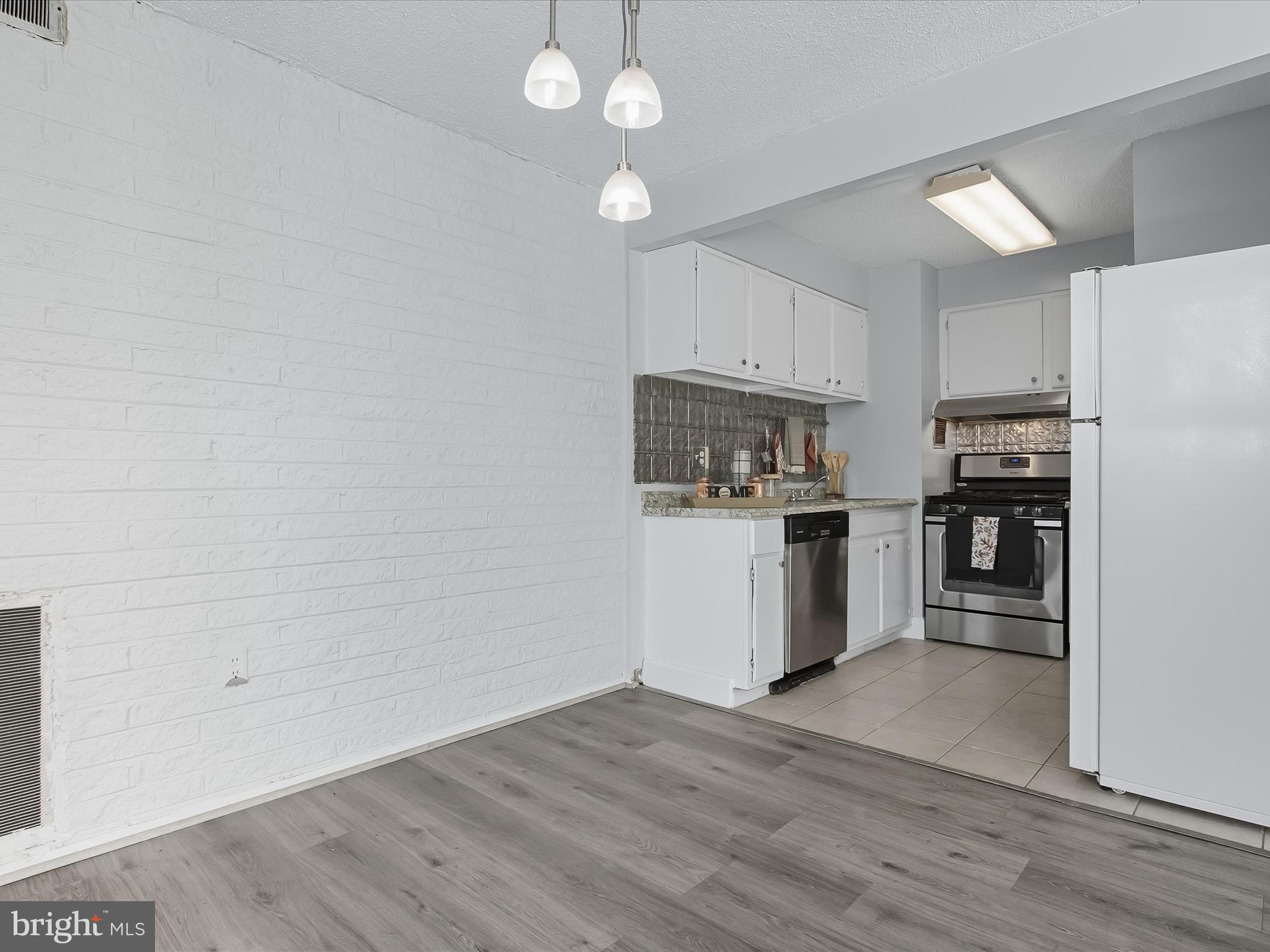 1828 Metzerott Road, Unit 408 Adelphi, MD 20783 - Photo 10 of 26 Dining Area