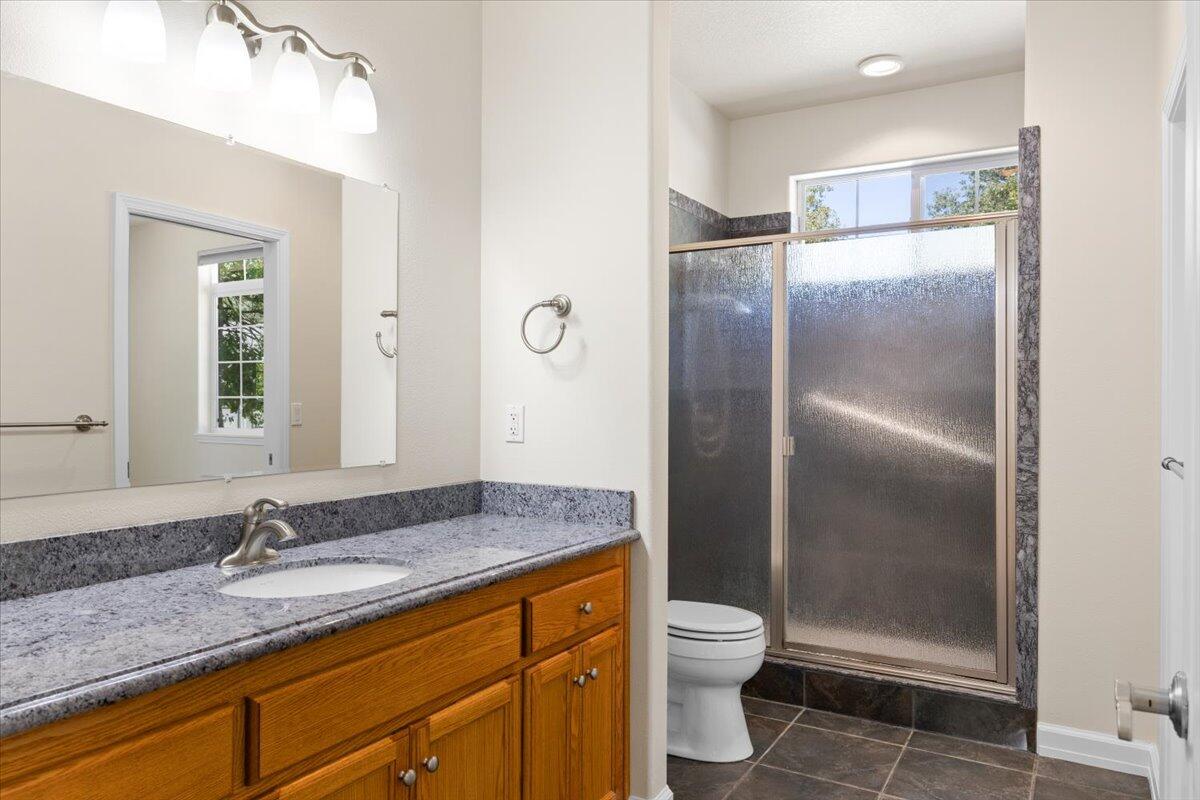 3002 Upper River Road Grants Pass, OR 97526 - Photo 24 of 45 23-CI_7377