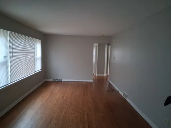 $165,000 | 17333 Roy Street, Lansing, IL 60438