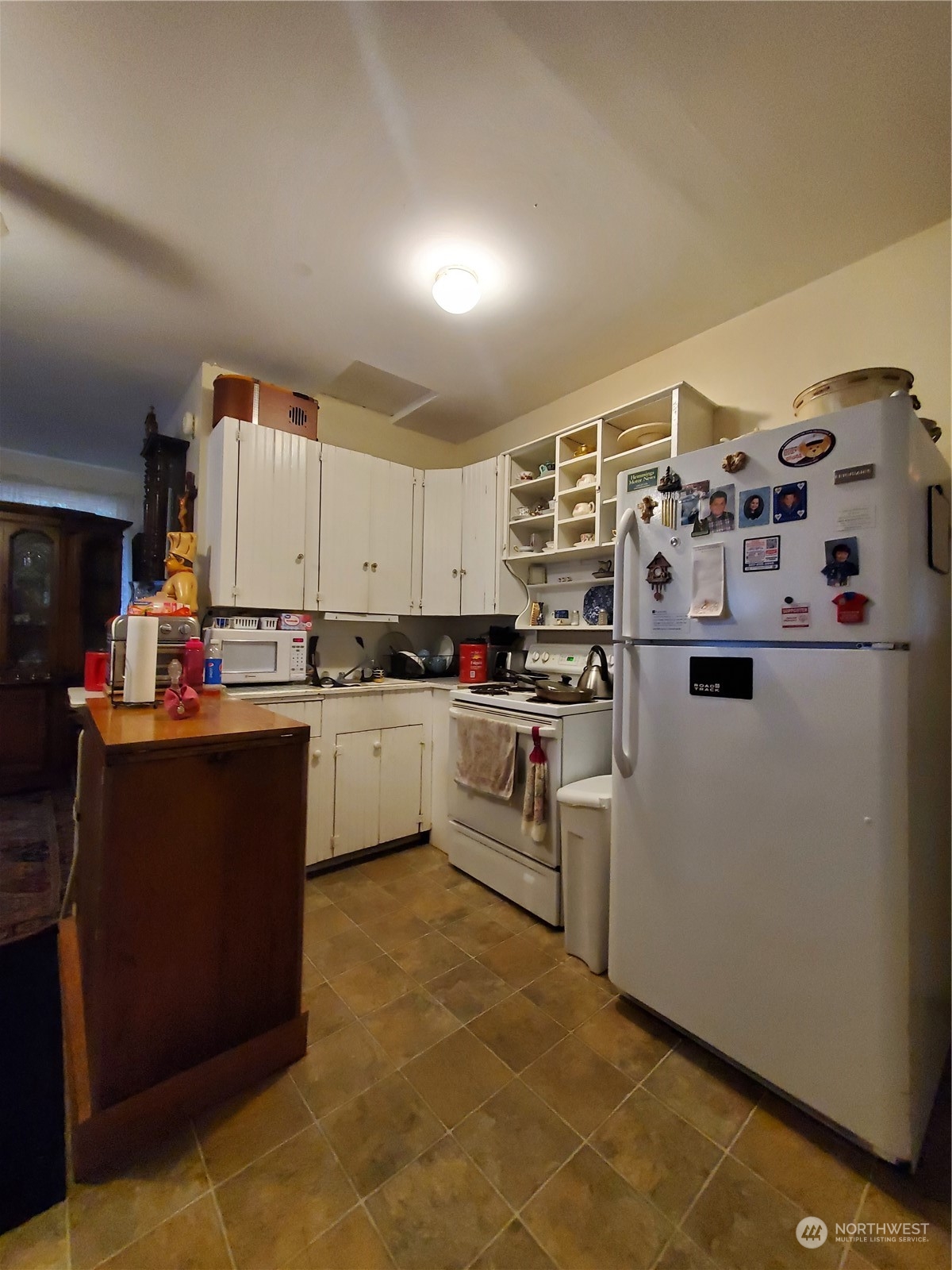23084 Franklin Road Mount Vernon, WA 98273 - Photo 12 of 17 Gallery Image 12