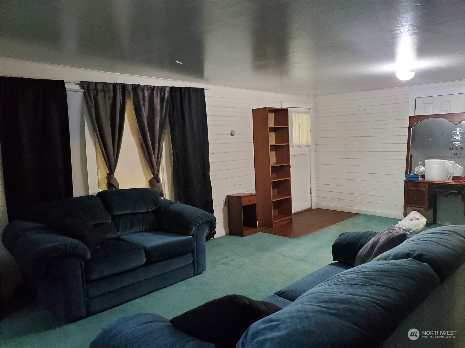 23084 Franklin Road Mount Vernon, WA 98273 - Photo 6 of 17 Gallery Image 6